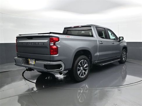 Certified 2022 Chevrolet Silverado 1500 LT image 5