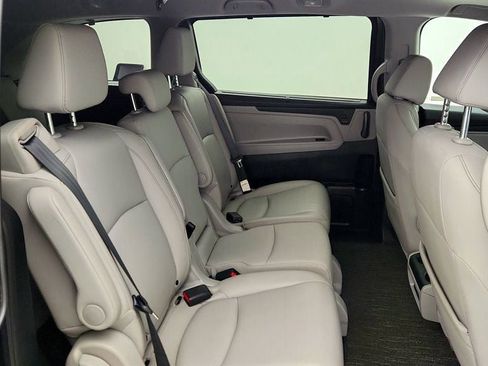 Used 2023 Honda Odyssey EX-L image 22