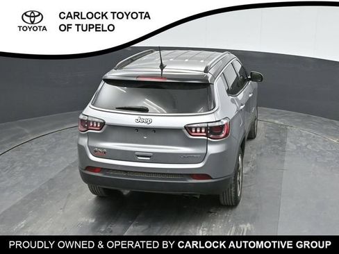 Used 2021 Jeep Compass Limited image 30