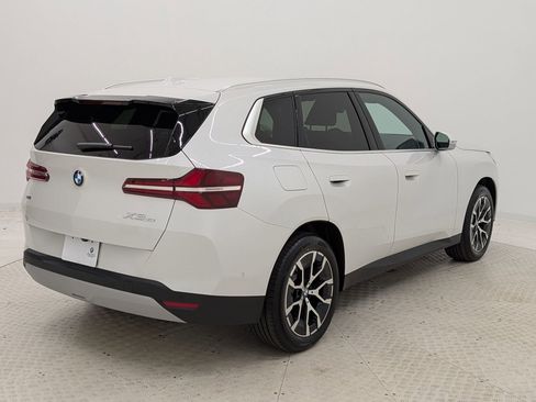 Used 2026 BMW X3 xDrive30 w/ Convenience Package AWD/4WD image 9