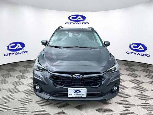 Used 2024 Subaru Crosstrek 2.5i Limited w/ Crosstrek Mirror Package AWD/4WD image 11