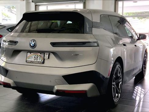 Certified 2023 BMW iX xDrive50 w/ Sport Package AWD/4WD image 6