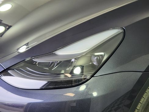 Used 2024 Tesla Model Y Long Range image 9