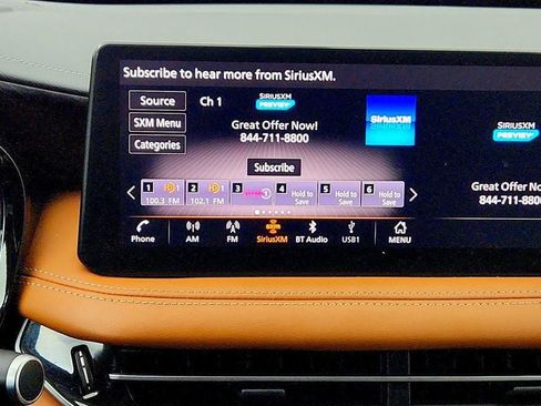 Used 2023 INFINITI QX60 Sensory w/ Vision Package AWD/4WD image 19