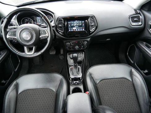 Used 2020 Jeep Compass Latitude AWD/4WD image 14