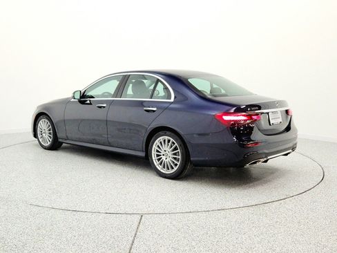 Used 2022 Mercedes-Benz E 350 Sedan image 7