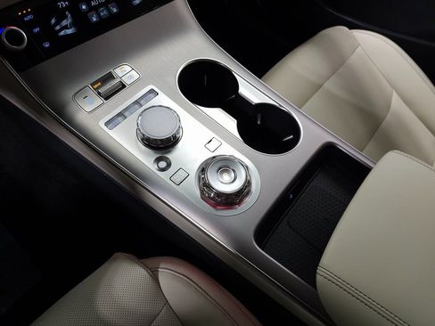 New 2026 Genesis GV70 2.5T Select image 24