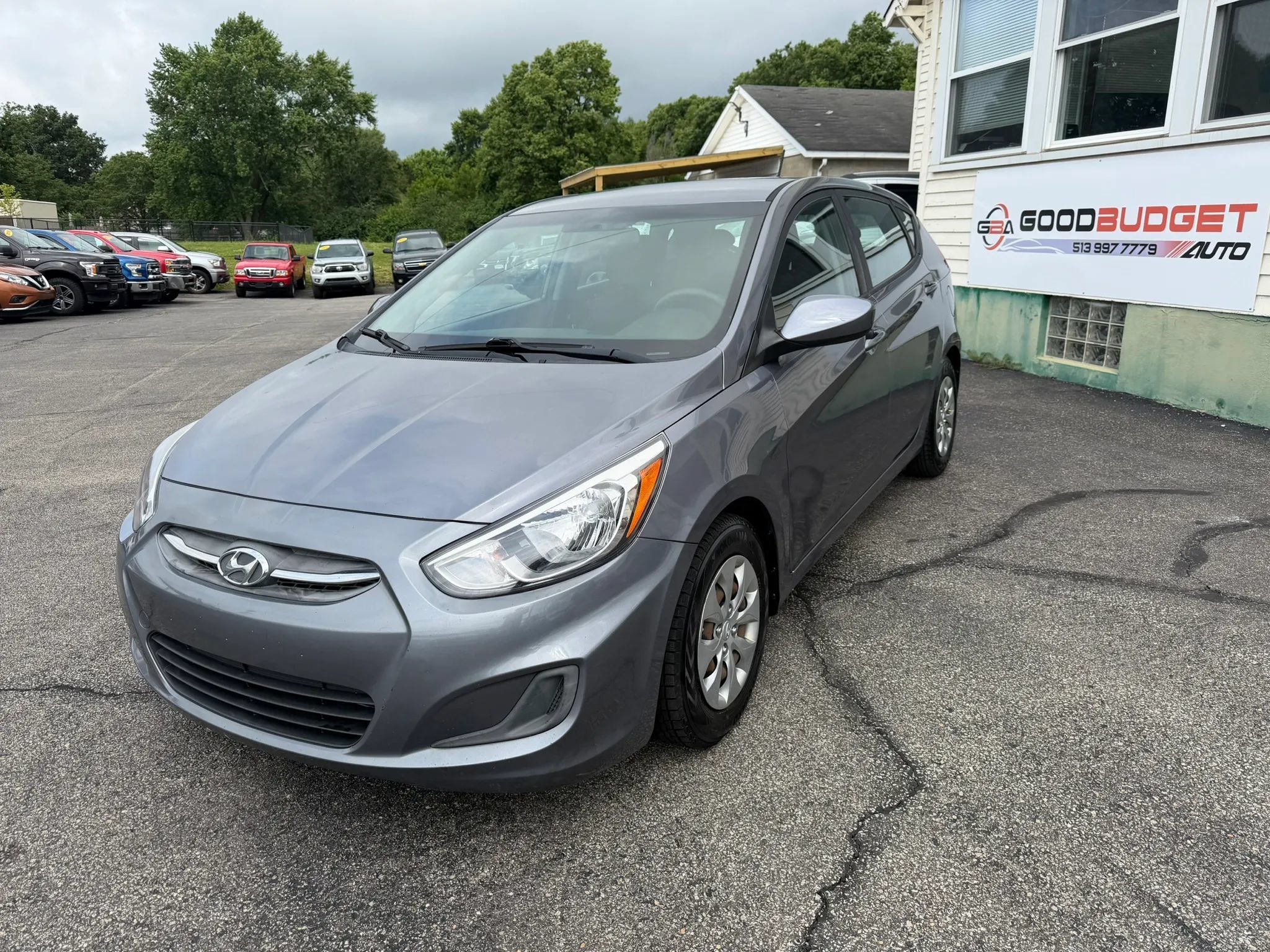 Used 2017 Hyundai Accent SE FWD image 1