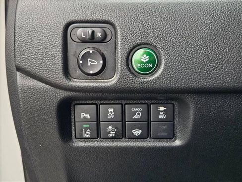 Used 2022 Honda Ridgeline Black Edition image 17