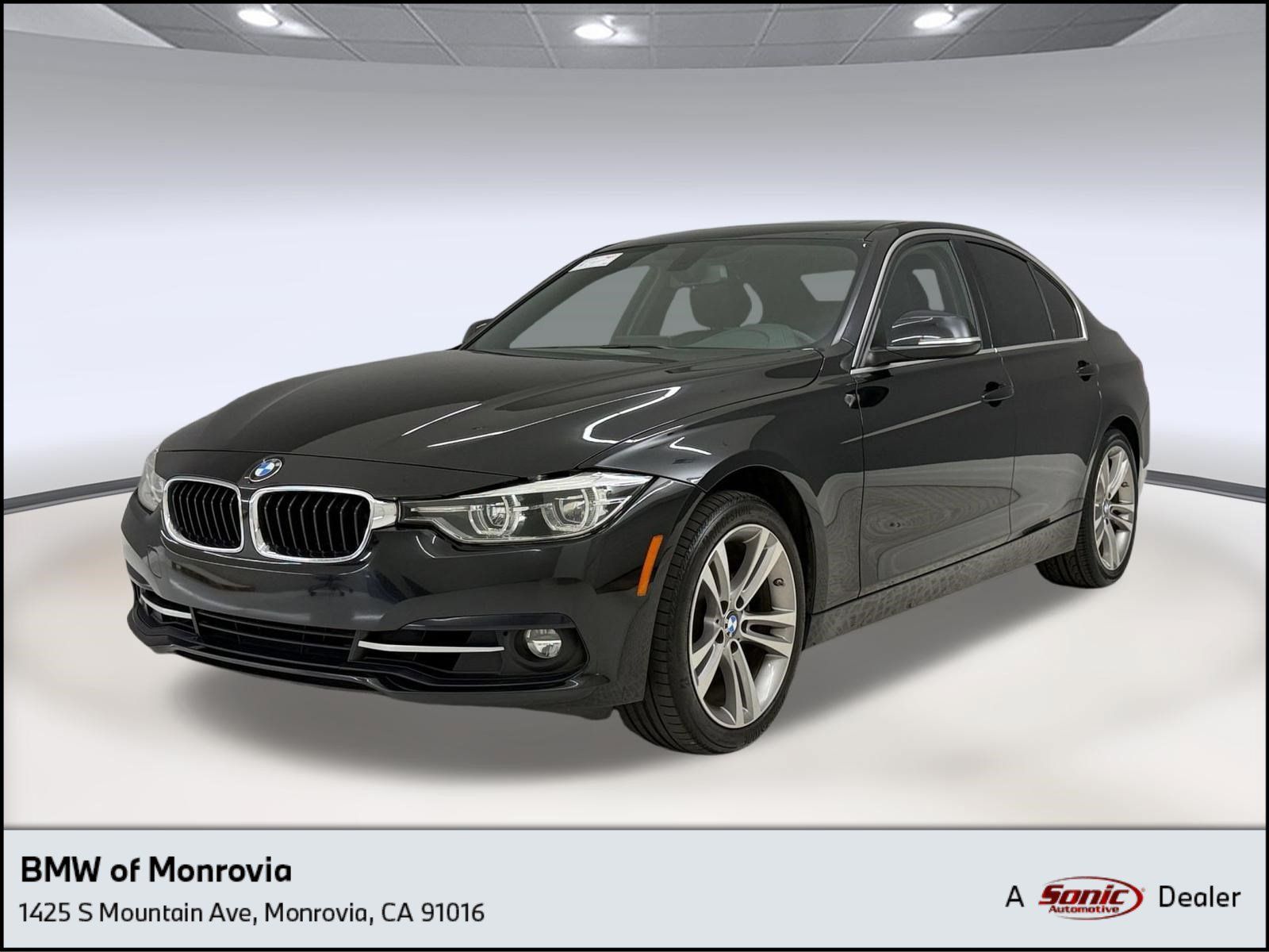 Used 2018 BMW 330i Sedan w/ Convenience Package RWD image 1