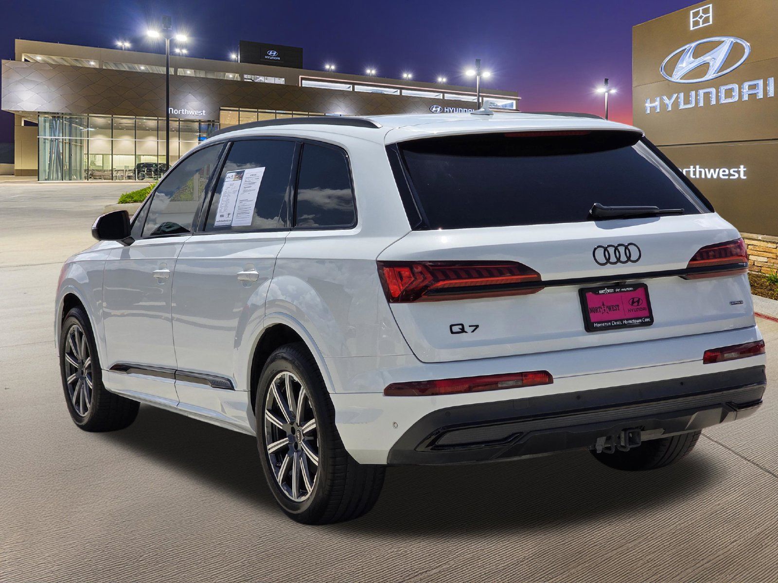 Used 2023 Audi Q7 2.0T Premium Plus w/ Premium Plus Package AWD/4WD image 9