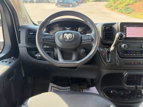 Used 2025 RAM ProMaster 3500 w/ Convenience Group FWD image 14
