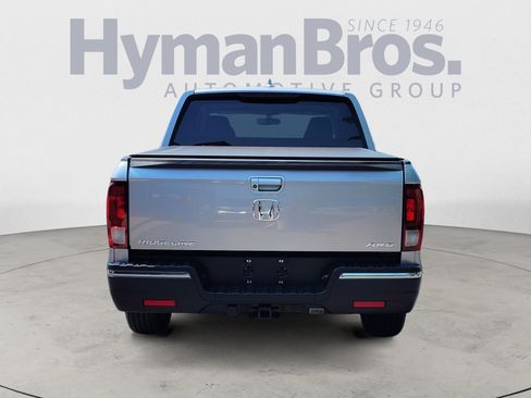 Used 2017 Honda Ridgeline RTL-T image 4