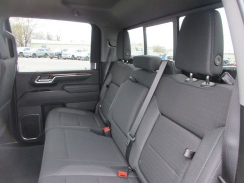 New 2026 GMC Sierra 3500 SLE w/ SLE Value Package AWD/4WD image 14