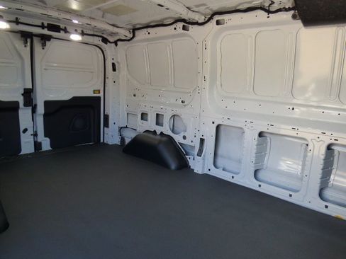 New 2025 Ford Transit 250 Low Roof image 7