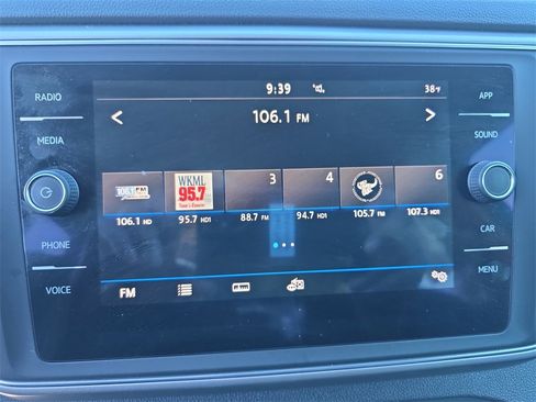 Used 2018 Volkswagen Atlas SE image 16