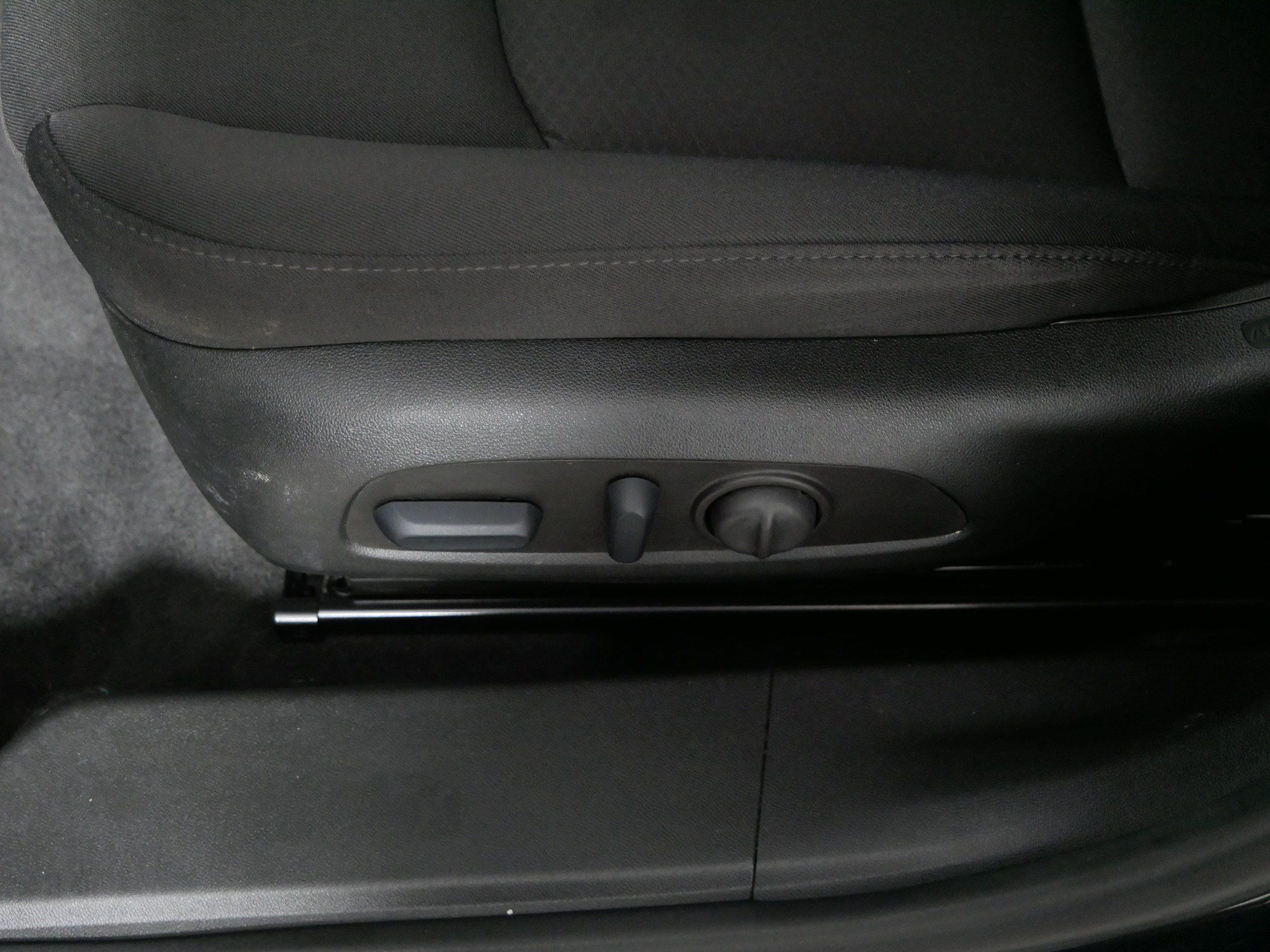 Used 2023 Chevrolet Malibu RS FWD image 20