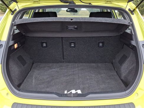 Certified 2017 Toyota Corolla iM w/ Carpet Mat Package image 27