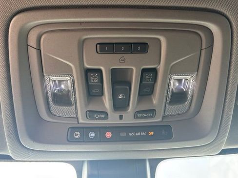 Used 2019 GMC Sierra 1500 Denali w/ Denali Ultimate Package AWD/4WD image 21