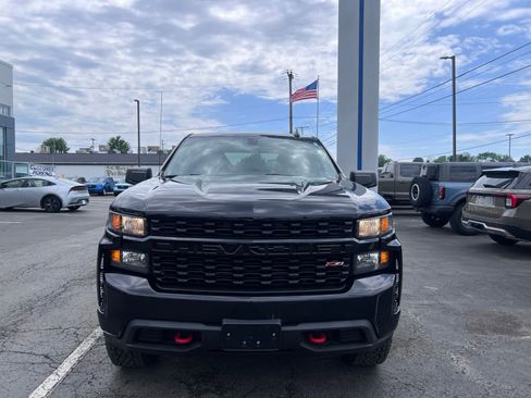 Used 2022 Chevrolet Silverado 1500 Custom Trail Boss w/ LPO, Dark Essentials Package AWD/4WD image 2
