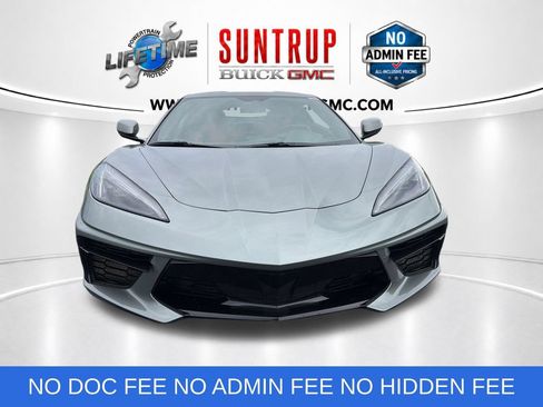 Used 2022 Chevrolet Corvette Stingray Coupe w/ 1LT RWD image 9