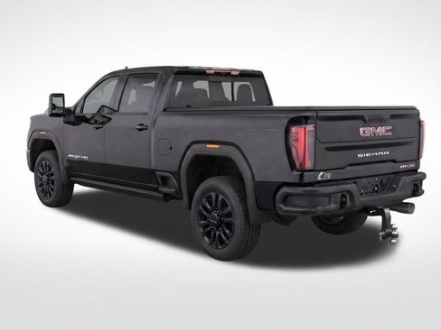 Used 2024 GMC Sierra 2500 AT4X w/ AT4X AEV Edition AWD/4WD image 5