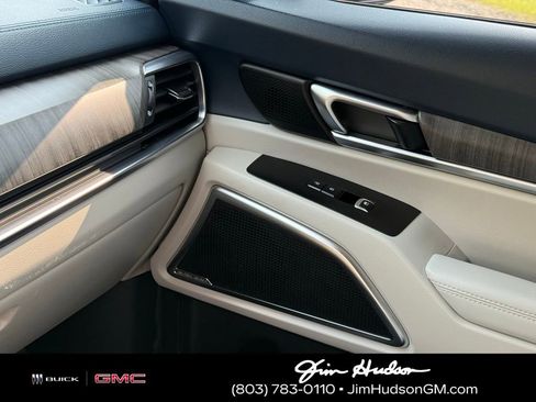 Used 2024 Kia Telluride SX w/ Towing Package image 38