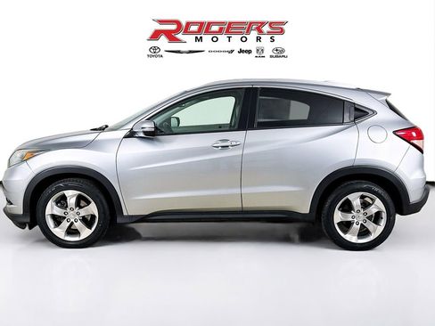 Used 2017 Honda HR-V EX-L image 4