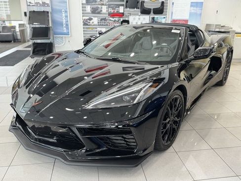 Used 2025 Chevrolet Corvette Stingray image 29