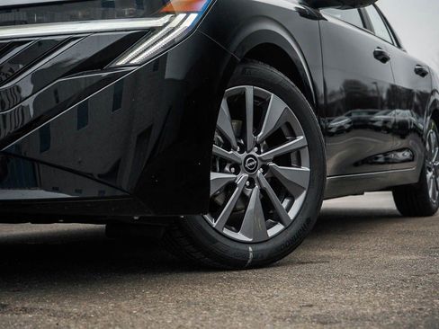 New 2026 Nissan Sentra SL w/ Floor Mat Package image 6