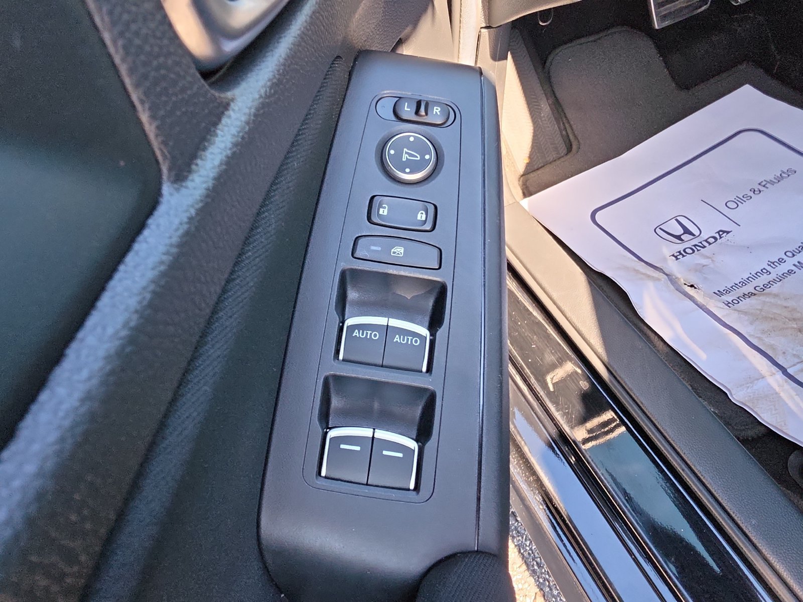 Used 2024 Honda Civic Sport image 14