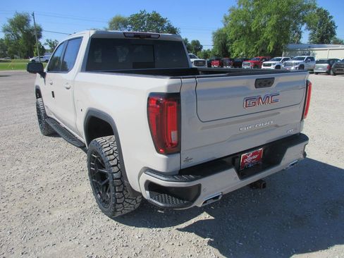 New 2026 GMC Sierra 1500 AT4 w/ AT4 Premium Package AWD/4WD image 12