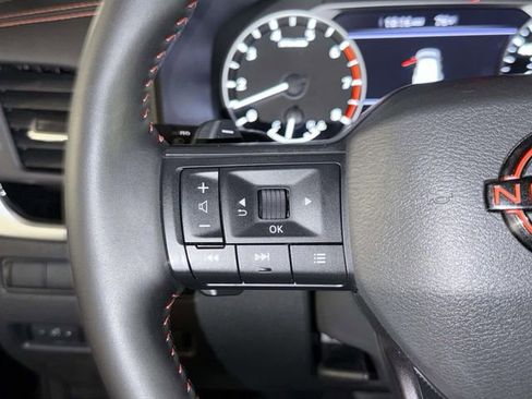 Used 2025 Nissan Rogue SV w/ Rock Creek Premium Package AWD/4WD image 31