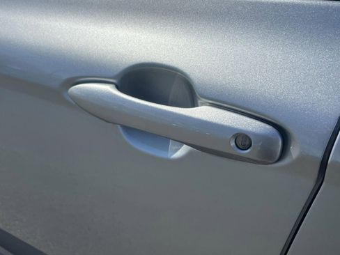 Used 2022 Toyota Camry LE image 11