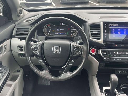 Certified 2017 Honda Ridgeline RTL-E image 13