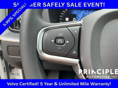 Certified 2023 Volvo XC60 B5 Core FWD image 23