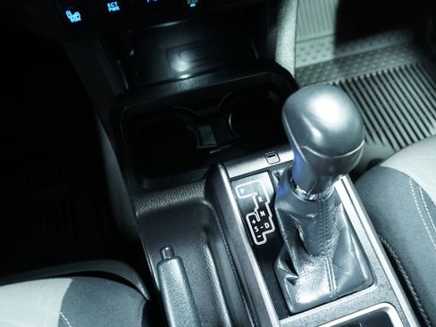 Certified 2023 Toyota Tacoma TRD Off-Road w/ Technology Package image 17