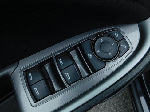 Used 2023 Chevrolet Malibu LT image 28