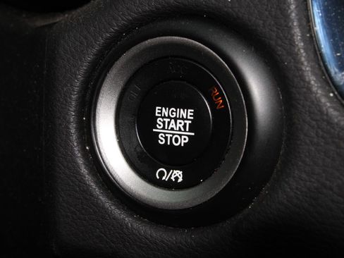Used 2018 Dodge Durango SXT w/ Quick Order Package 2BB AWD/4WD image 15