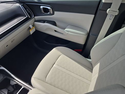 New 2026 Kia Sorento S FWD image 15