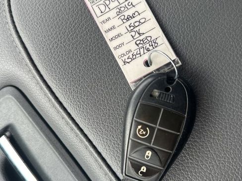 Used 2019 RAM 1500 Express w/ Express Value Package image 33