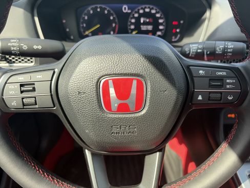 Used 2025 Honda Civic Type R image 21