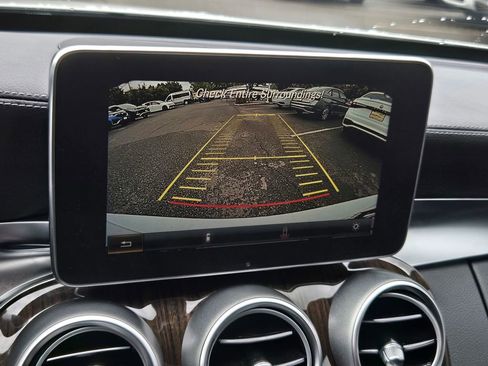 Used 2015 Mercedes-Benz C 300 Sedan image 17