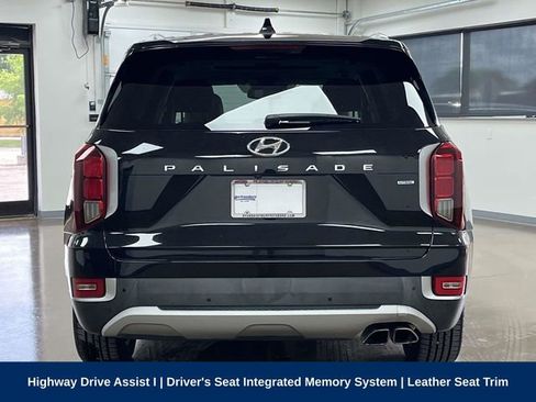 Used 2021 Hyundai Palisade SEL w/ Premium Package AWD/4WD image 7