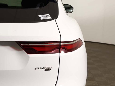 Used 2023 Jaguar F-PACE R-Dynamic S image 18