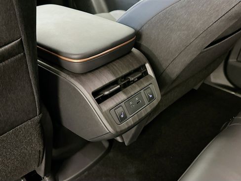 Used 2023 Nissan Ariya ENGAGE+ image 28