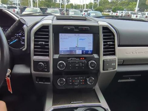 Used 2021 Ford F250 Lariat AWD/4WD image 21