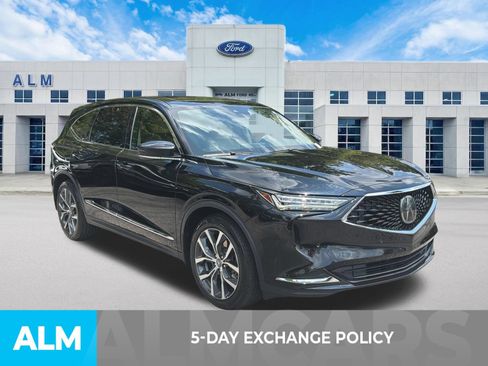 Used 2023 Acura MDX w/ Technology Package FWD image 3