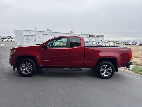 Used 2018 Chevrolet Colorado Z71 AWD/4WD image 7