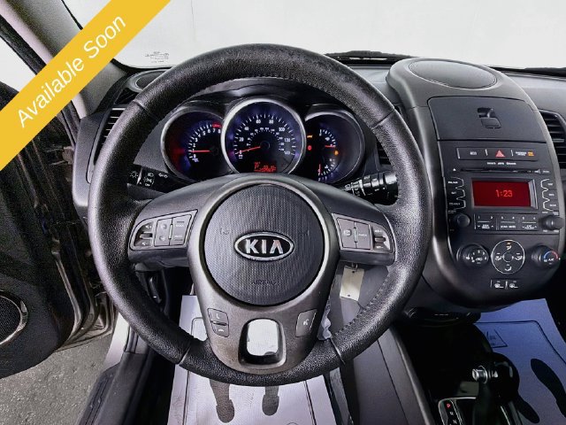 Used 2012 Kia Soul + FWD image 11